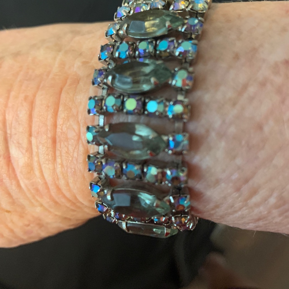 Vintage aurora borealis bracelet.